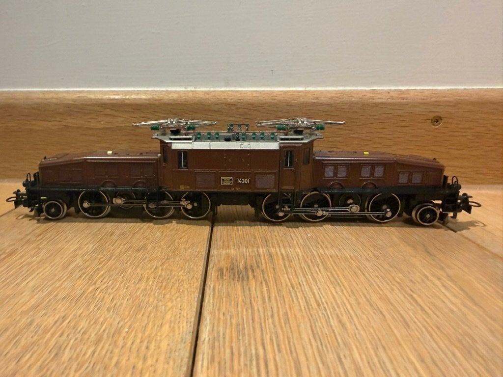Märklin HO 3352 crocodile brun, Neuf, Analogique, Enlèvement ou Envoi, Courant alternatif
