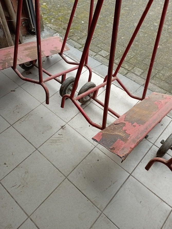 Platenkarren en ventilatoren., Ophalen, Gebruikt