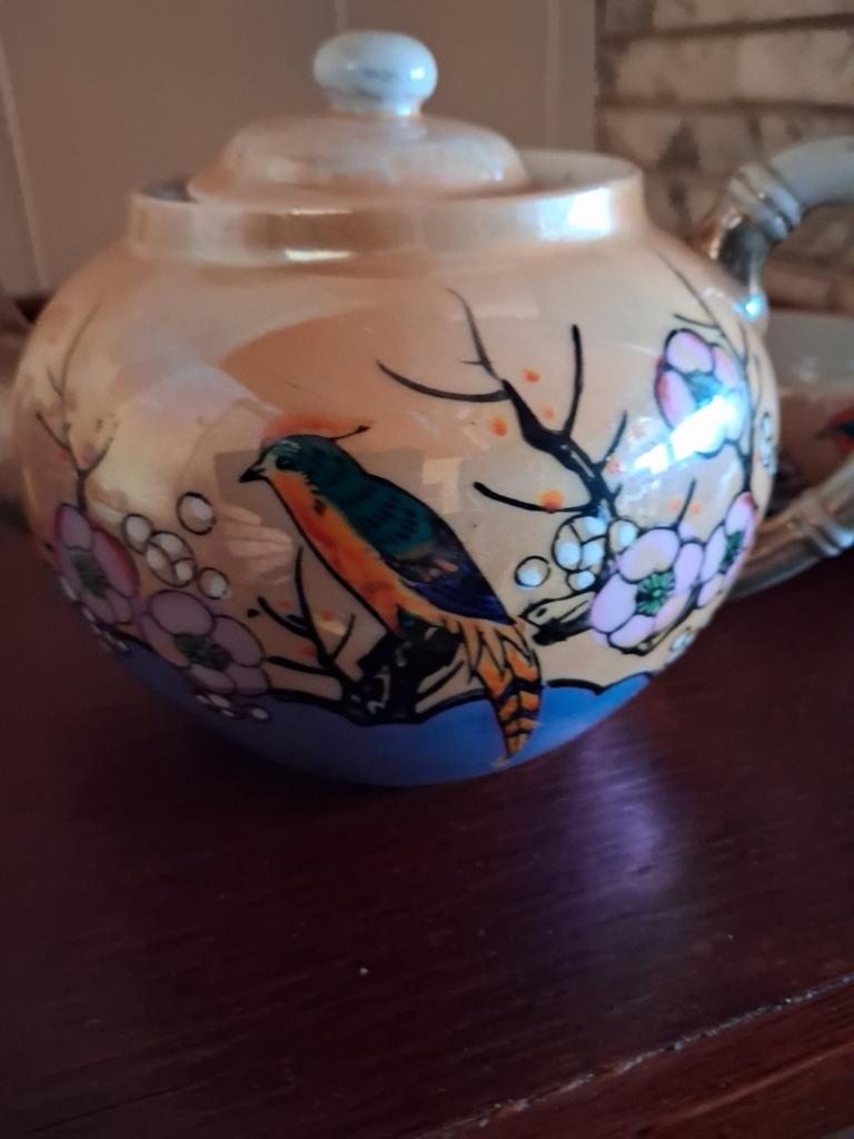 Japans antiek koffie servies, Enlèvement