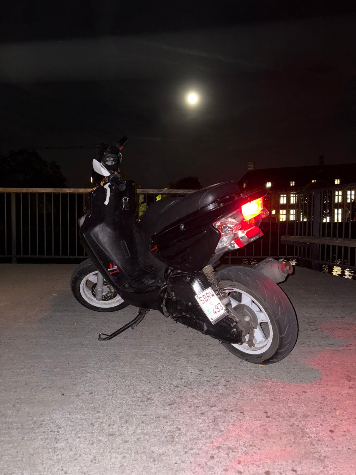 mbk next tekoop of te ruil tegen aerox oud model, Fietsen en Brommers, Ophalen of Verzenden, 50 cc, Klasse B (45 km/u), Zo goed als nieuw