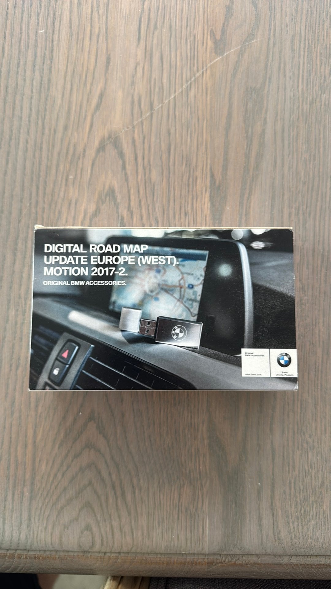 BMW usb-stick, Computers en Software, USB Sticks, Ophalen, Zo goed als nieuw