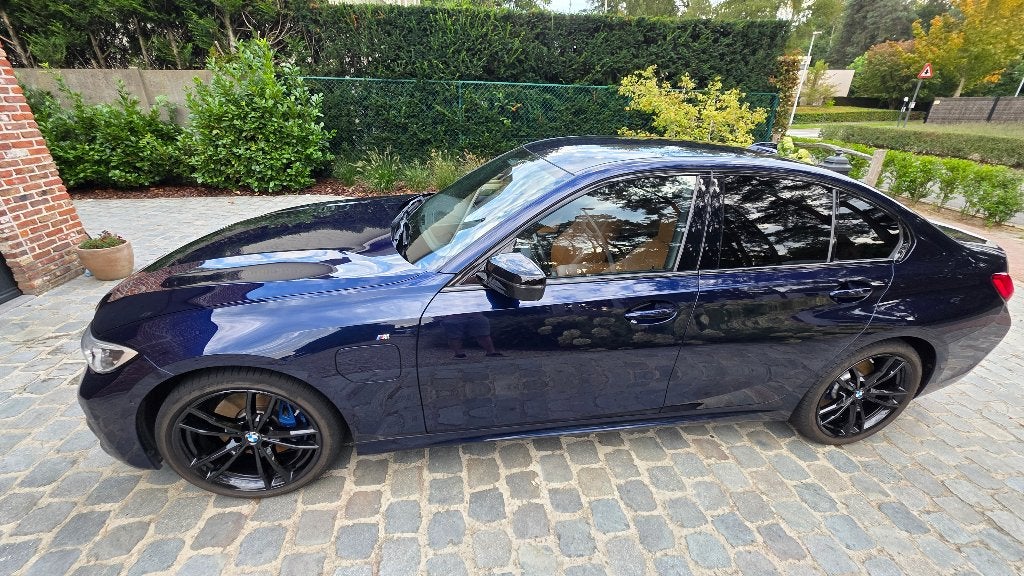 BMW 330e M Sport Individual | 1re main | Laser, HUD, HK, Autos, Cuir, 215 kW, Achat, Entretenue par le concessionnaire