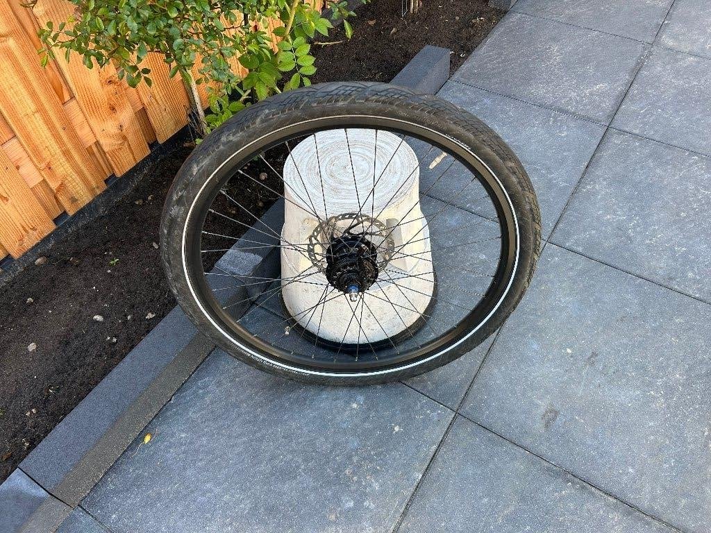 Achterwiel 28 inch 8 ALFINA versnellingen schijfrem, Fietsen en Brommers, Fietsonderdelen, Wiel, Gebruikt, Ophalen of Verzenden
