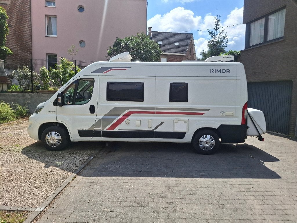2021 Fiat Ducato 140CH Rimor Horus 38 15000km camper, Buscamper of Camperbus, Fiat, Tot en met 2, Particulier