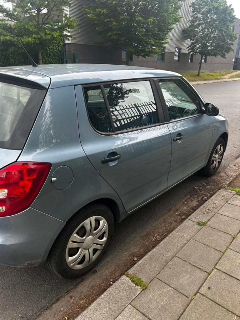 Skoda Fabia 1,2 essence 2012 Euro 5 prêt a immatriculé, Autos, Euro 5, Achat, Entreprise, Air conditionné