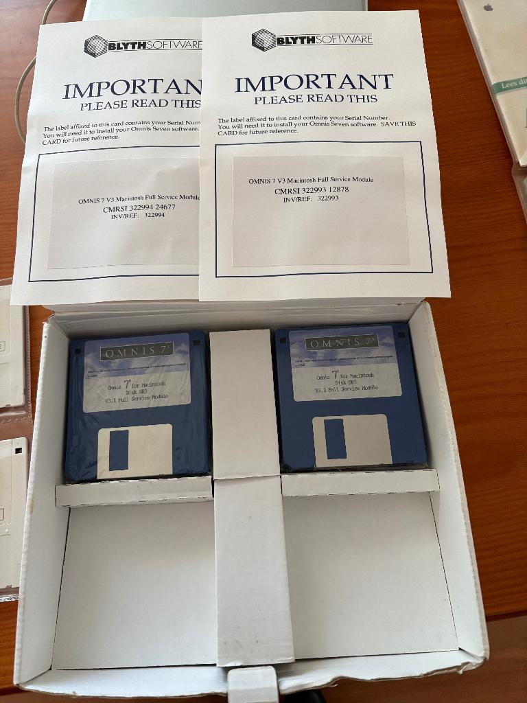 Omnis 7 V3.1 pour Macintosh — 2 kits complets, Envoi