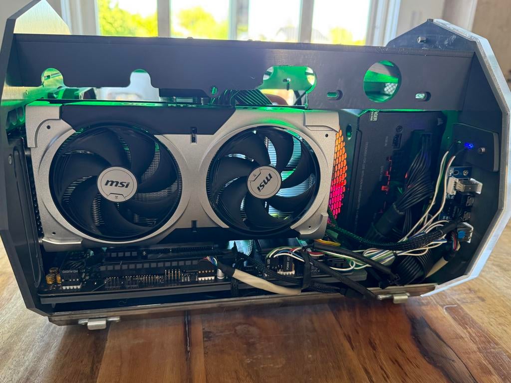 Unieke gaming PC! Ryzen 5 5600X | RTX 5060ti 8gb, Informatique & Logiciels, Ordinateurs de bureau, Comme neuf, 4 Ghz ou plus, SSD