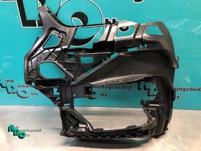 Bumperdeel links-voor van een BMW X1 (X1 15-), Auto-onderdelen, Gebruikt, -, -, Ophalen of Verzenden