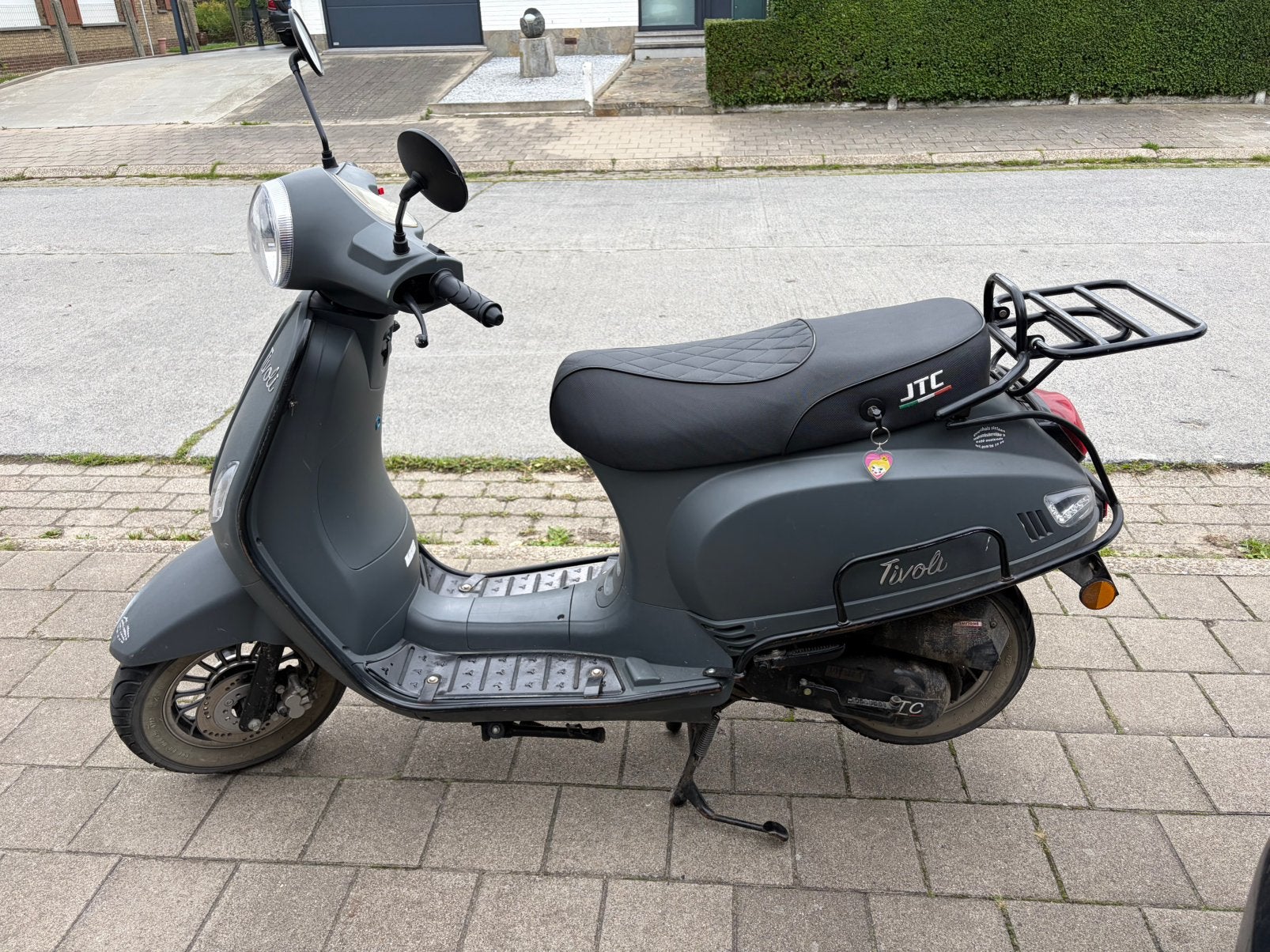 Brommer JTC Tivoli 45 klasse B, Fietsen en Brommers, Ophalen, Gebruikt, Klasse B (45 km/u), Benzine