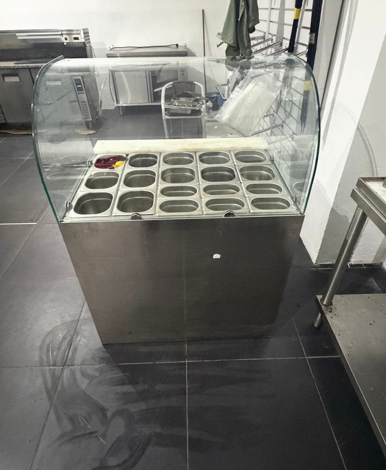 Frigo saladette 2 portes avec gastro, Articles professionnels, Enlèvement, Utilisé