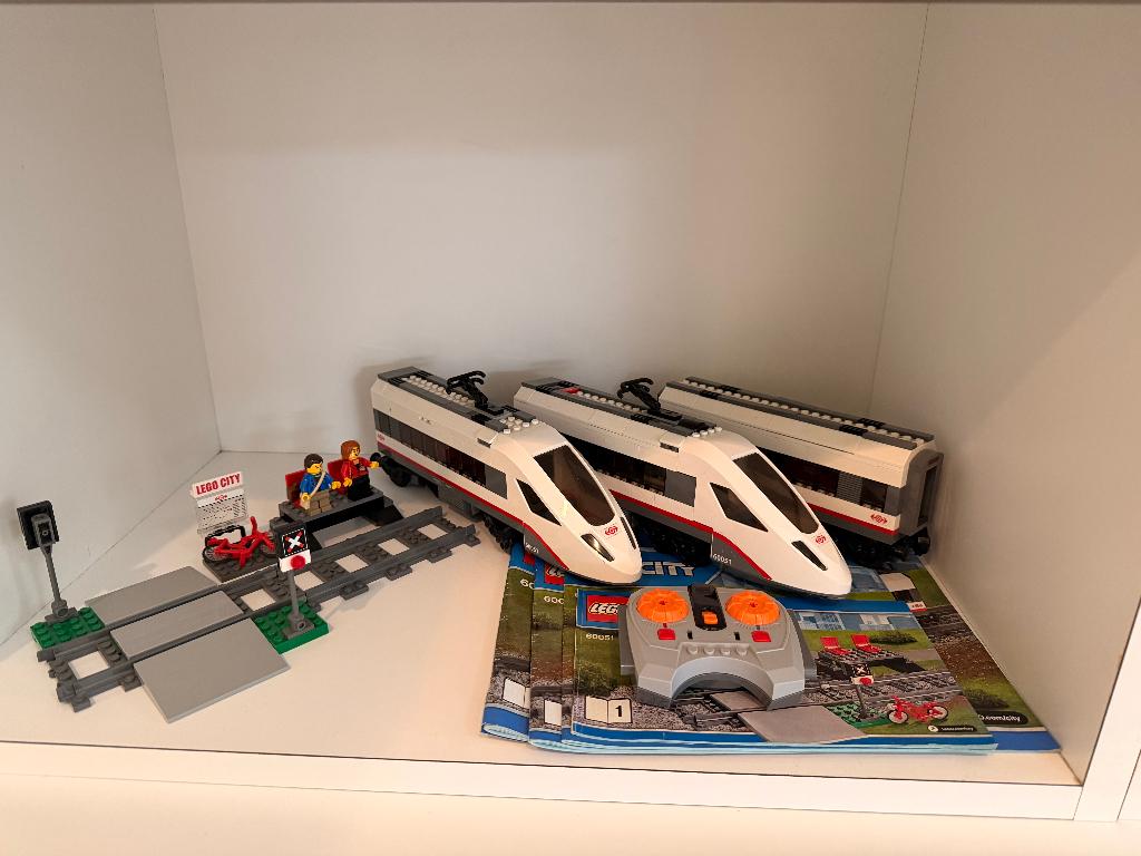 LEGO City Set - High-speed Passenger Train (60051), Enfants & Bébés, Jouets | Duplo & Lego, City, Enlèvement ou Envoi, Lego, Ensemble complet