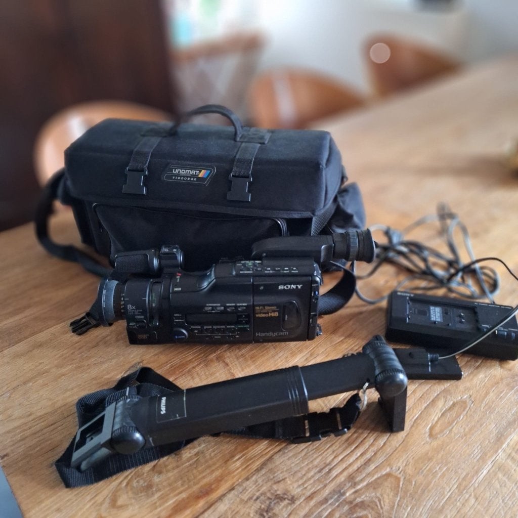 Videocamera Sony met draagtas……., Audio, Tv en Foto, Videocamera's Digitaal, Ophalen, Overige soorten, Camera, Sony