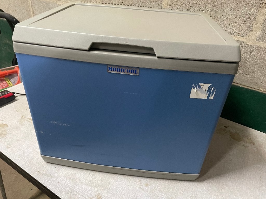 Mobicool C40 220V koeler voor kamperen, vissen, caravans, Ophalen, Gebruikt, Koelbox, Compressor