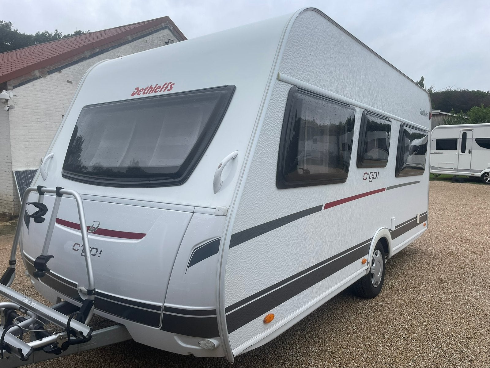 Mooie Dethleffs 430E met mover, fietsenrek. Bj 2019, Caravanes & Camping, Caravanes, Jusqu'à 4, Entreprise, Dethleffs, Poêle