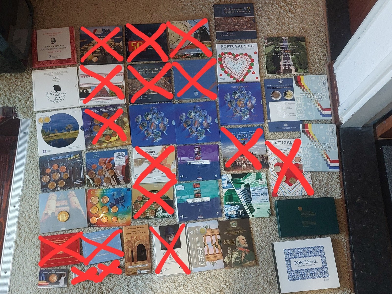 Grand lot d'Eurosets, Timbres & Monnaies, Enlèvement, Portugal, 2 euros