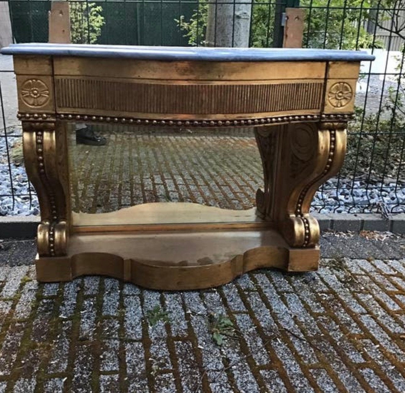 Trumeau en marbre doré avec miroir sculpté, Enlèvement ou Envoi