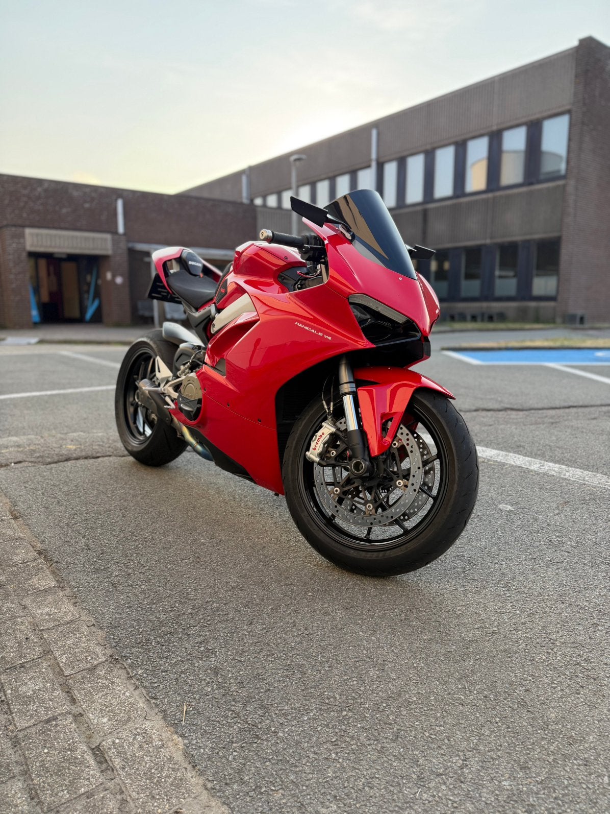 Ducati v4 2019 (akra complète), Permis Moto A, Occasion, Plus de 35 kW, Super Sport