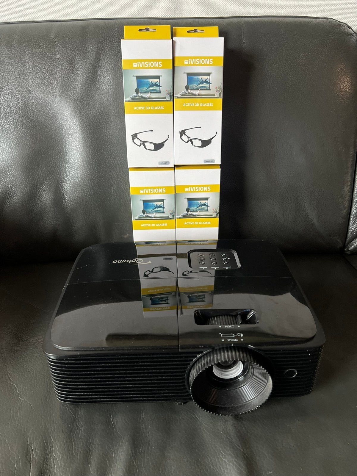 Optoma HD146X Full HD 3D DLP-beamer + 4x 3D-bril – ZGAN, Audio, Tv en Foto, Ophalen of Verzenden, Zo goed als nieuw, DLP, Full HD (1080)