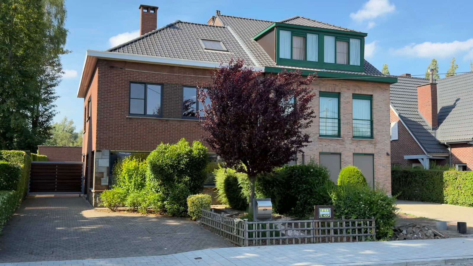 Charmante halfopen bebouwing met zonnige tuin op 600 m², Immo, Huizen en Appartementen te koop, 220 m², 500 tot 1000 m², 3 kamers