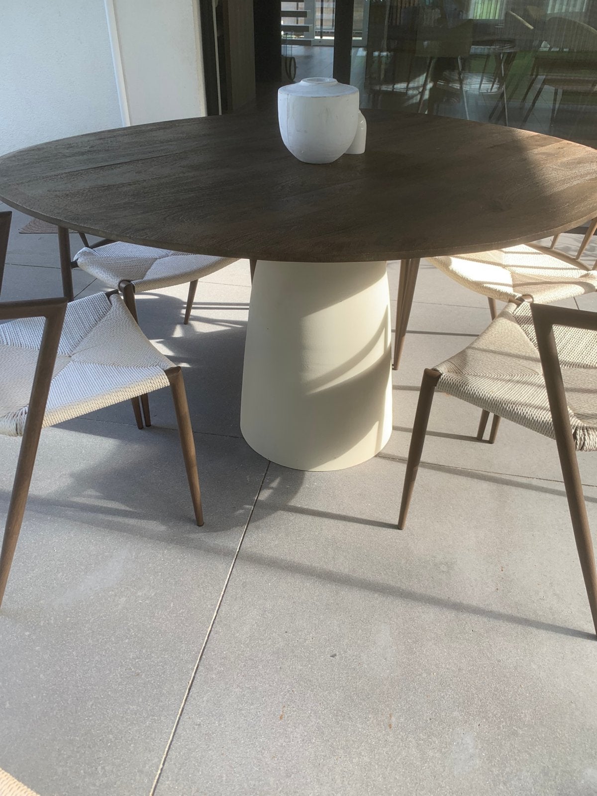 Organische eettafel met mortex poot + 6 stoelen, Ophalen, Zo goed als nieuw