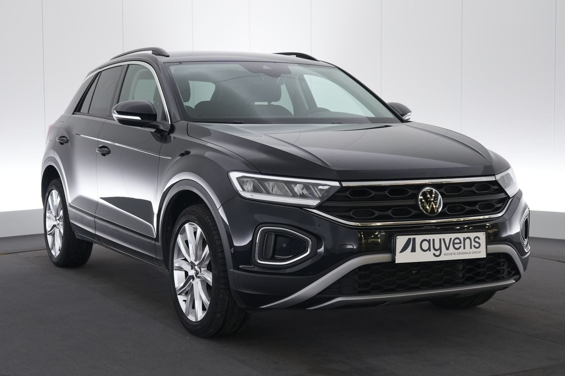 (2HMM861) VOLKSWAGEN T-ROC, Autos, Volkswagen, 144 g/km, Achat, Euro 6, 5 places