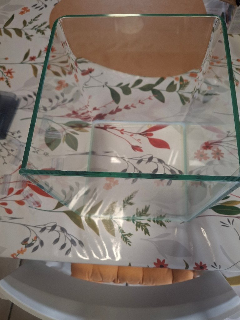 Aquariums, Enlèvement, Couvercle inclus, Utilisé, Aquarium vide