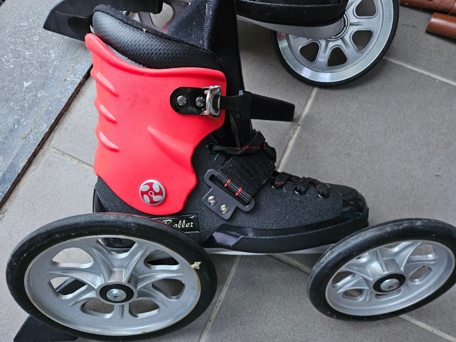 Roller blades maat 38, Ophalen