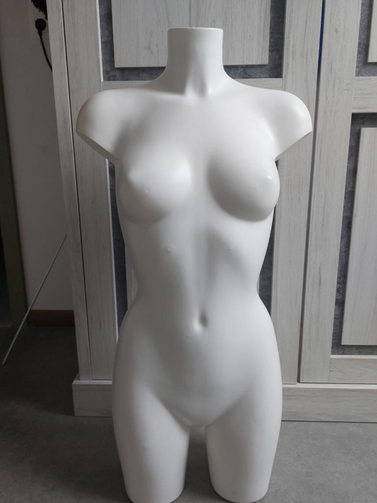 Buste mannequin femme, Enlèvement, Mannequin