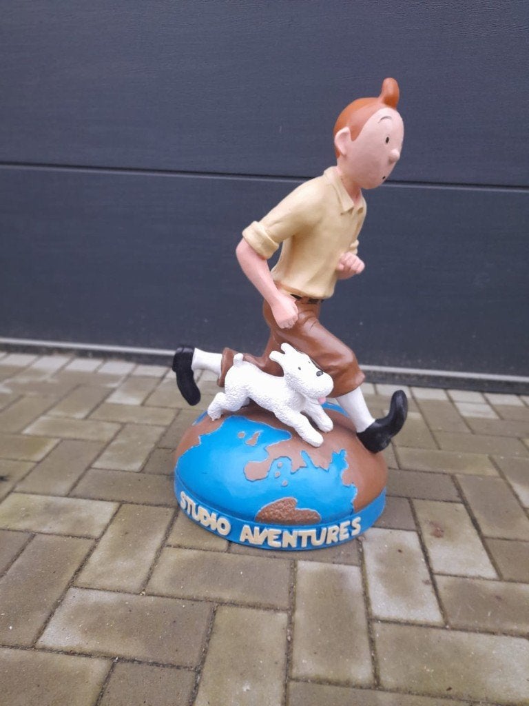 kuifje op wereldbol., Verzamelen, Ophalen, Zo goed als nieuw