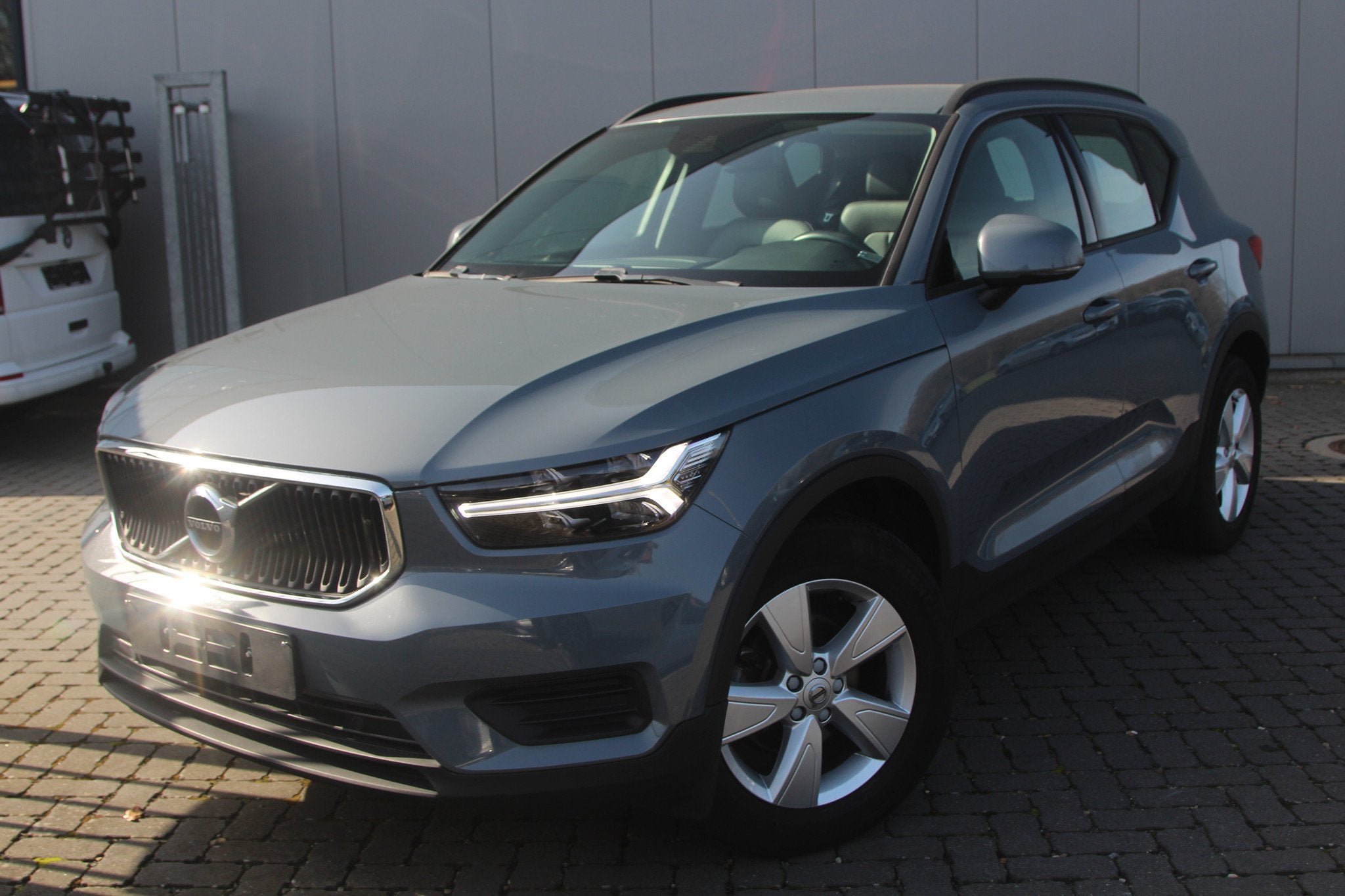 Volvo XC40 T3 1.5 - 90.000km - 2020, Achat, Euro 6, Noir, https://public.car-pass.be/vhr/ddc87018-df18-4a37-a0fd-d8d2a047bfdd