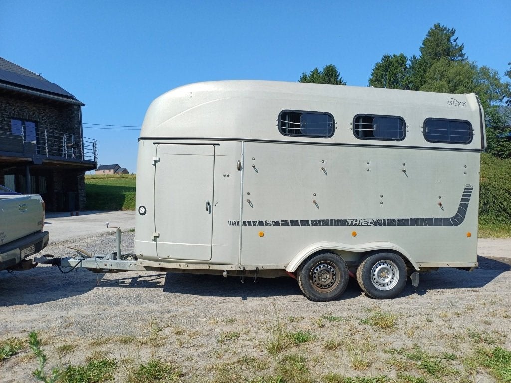 A réserver - Van Thiel Mexx, Enlèvement, Utilisé, Polyester, Remorque 3 chevaux