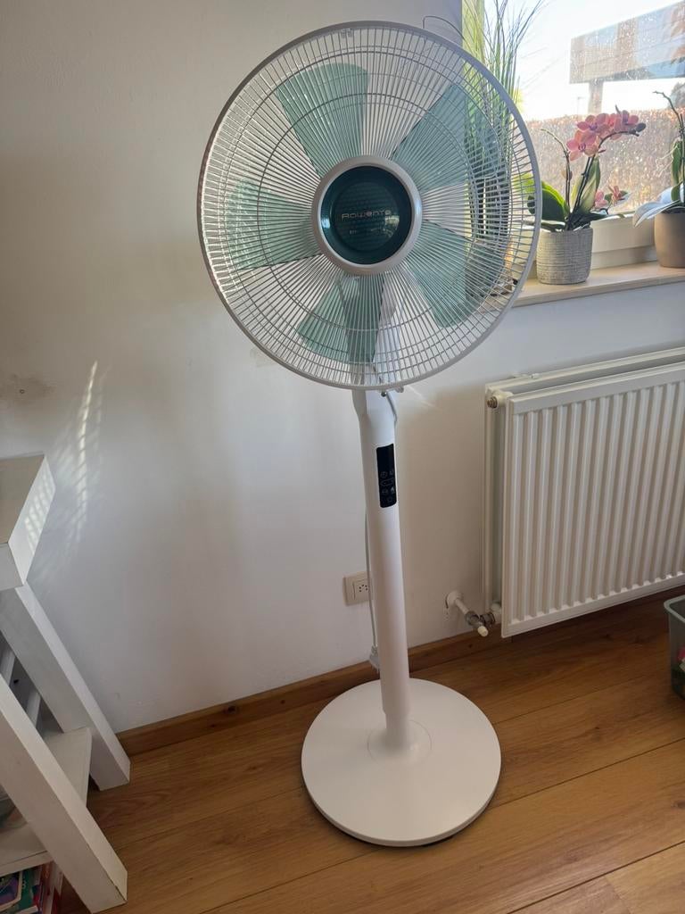 Rowenta ventilator in perfecte staat, Electroménager, Ventilateurs, Enlèvement, Ventilateur avec télécommande, Comme neuf