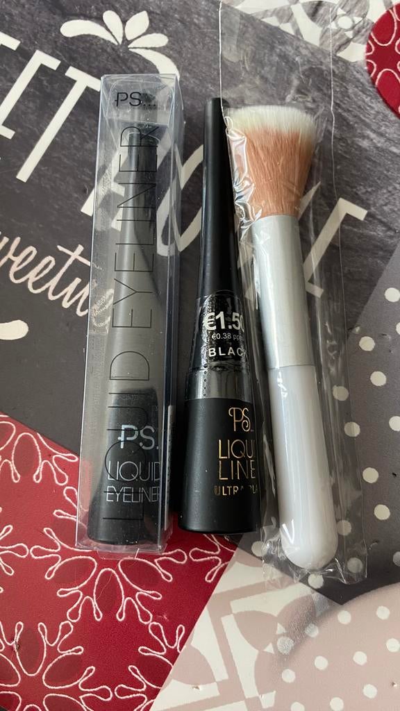 Lot 2 eyeliner noir + pinceau - tout est neuf, Enlèvement, Neuf, Noir