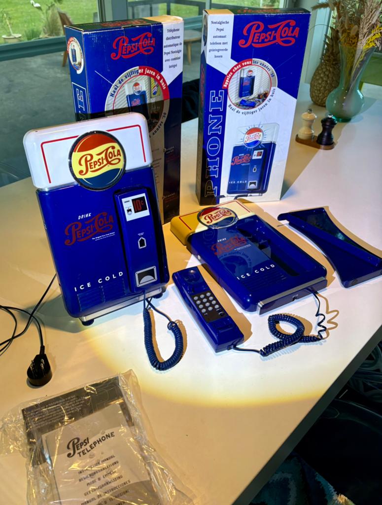Vintage Pepsi Cola phone / telefoon, Ophalen, Zo goed als nieuw