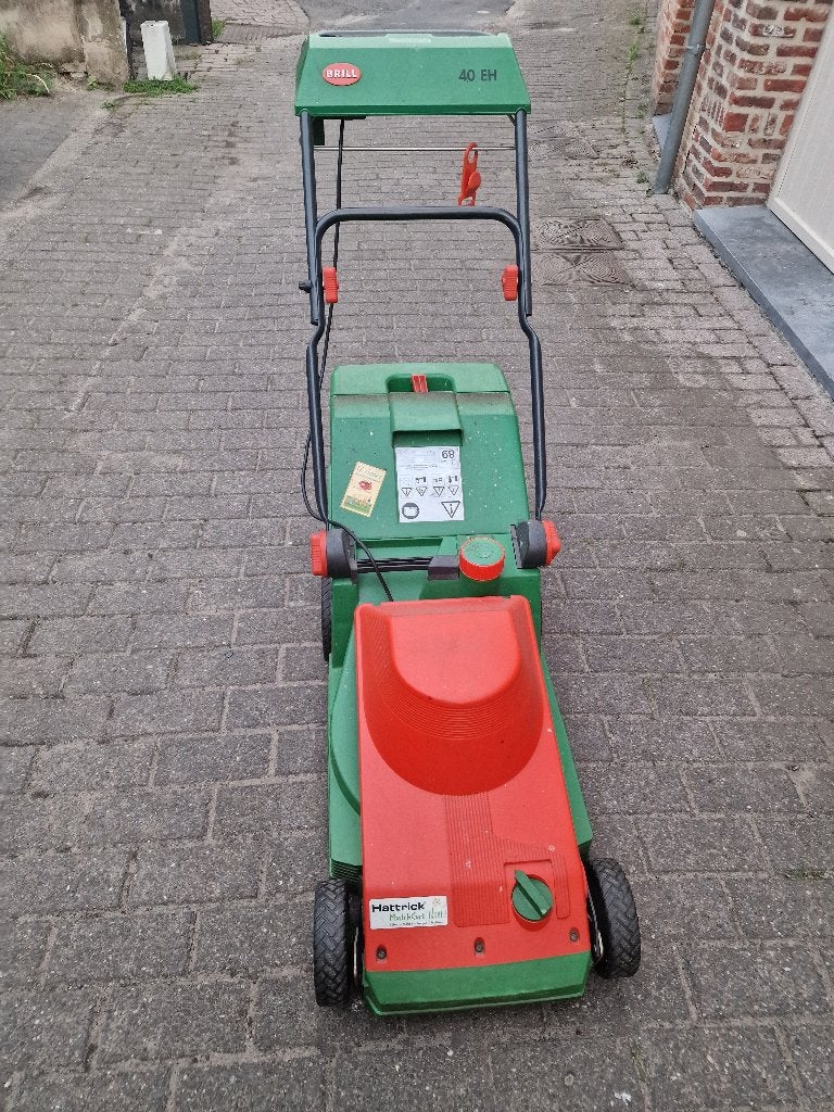 Elektrische grasmachine 1700 W, 40 cm, met verticuteerder, Ophalen, Gebruikt, Elektrische grasmaaier, Brill