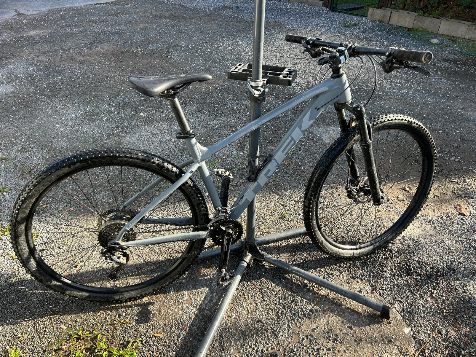Trek caliber 7 + statief, Autres marques, 57 à 61 cm, Comme neuf, Enlèvement