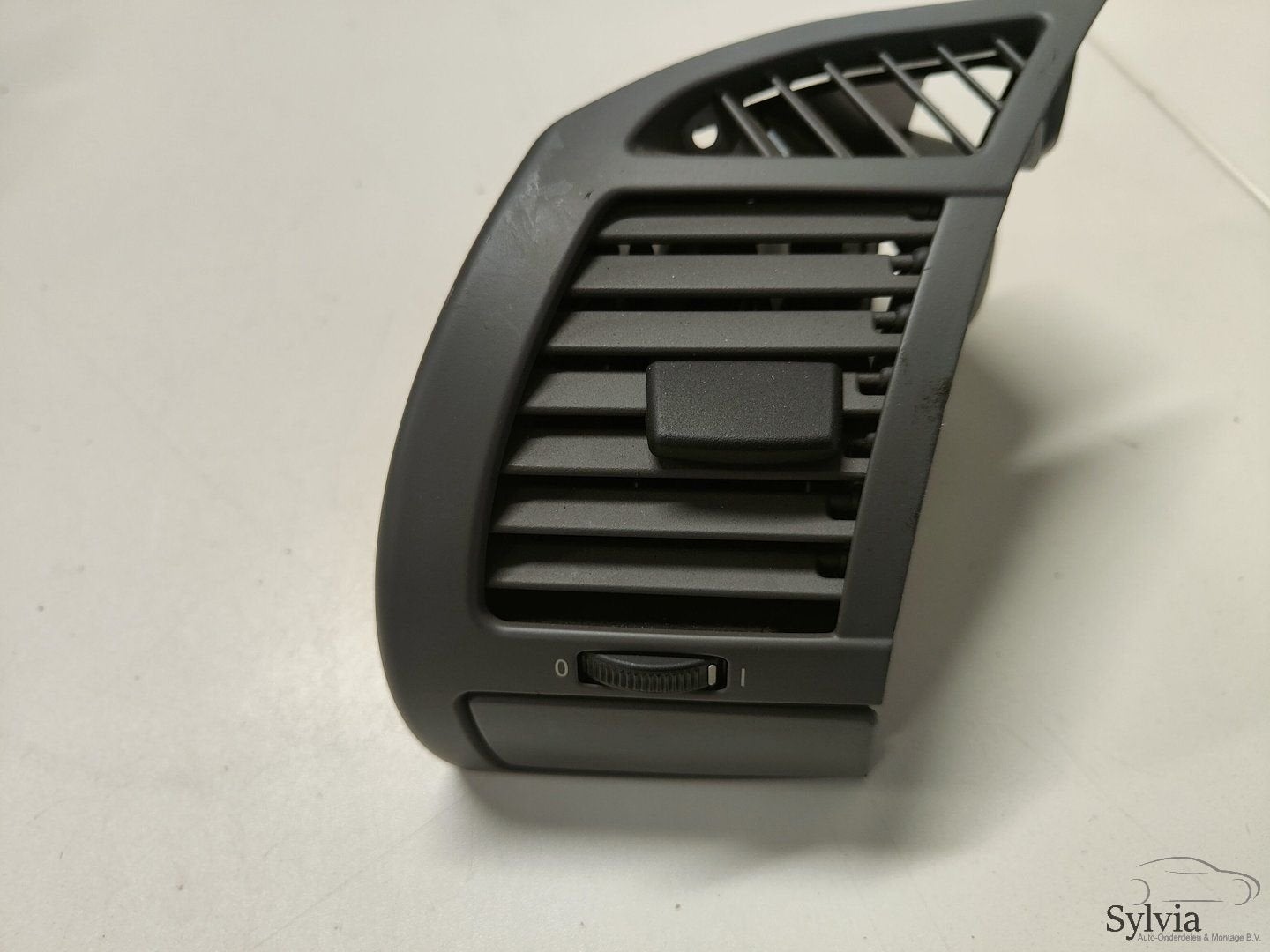 Ventilatierooster donkergrijs linksvoor BMW Z4 E85 7025631, Auto-onderdelen, Dashboard en Schakelaars, Gebruikt, -, -, Ophalen of Verzenden