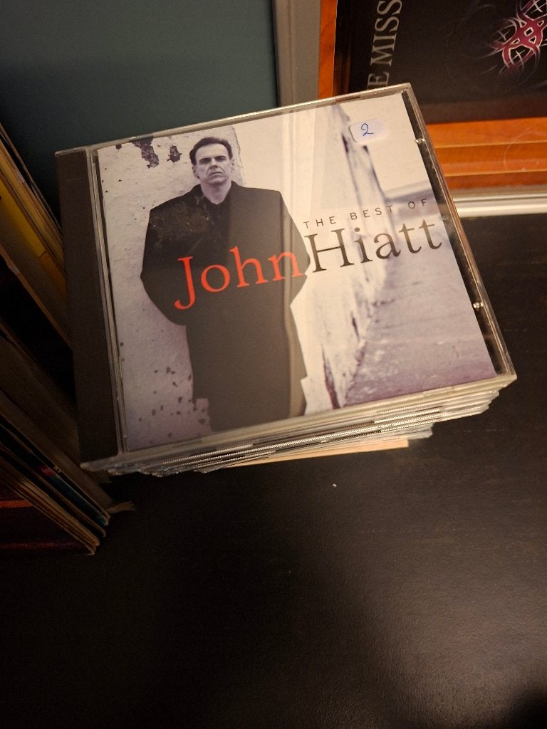cd - john hiatt - the best of, CD & DVD, Comprend un boîtier, Enlèvement ou Envoi, Compilation, Folk rock