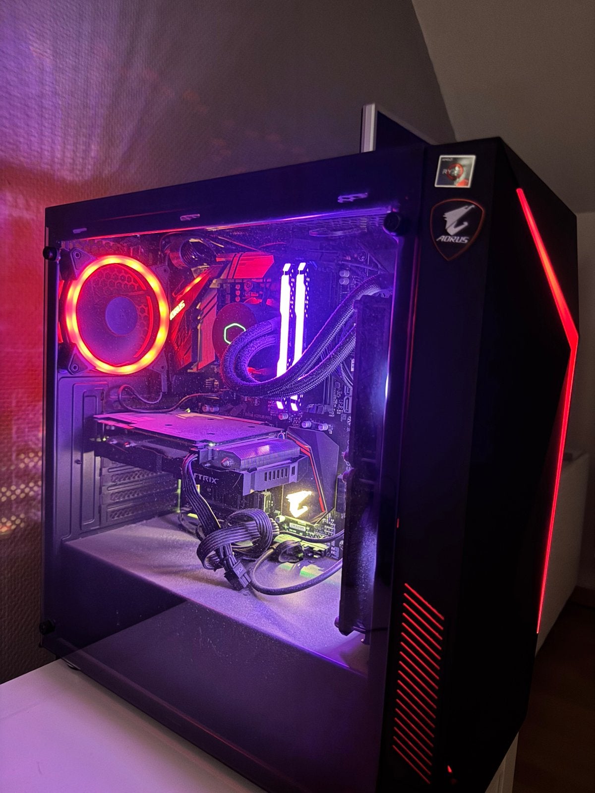 Tour pc gamer, Computers en Software, Desktop Pc's, Ophalen, Zo goed als nieuw, SSD
