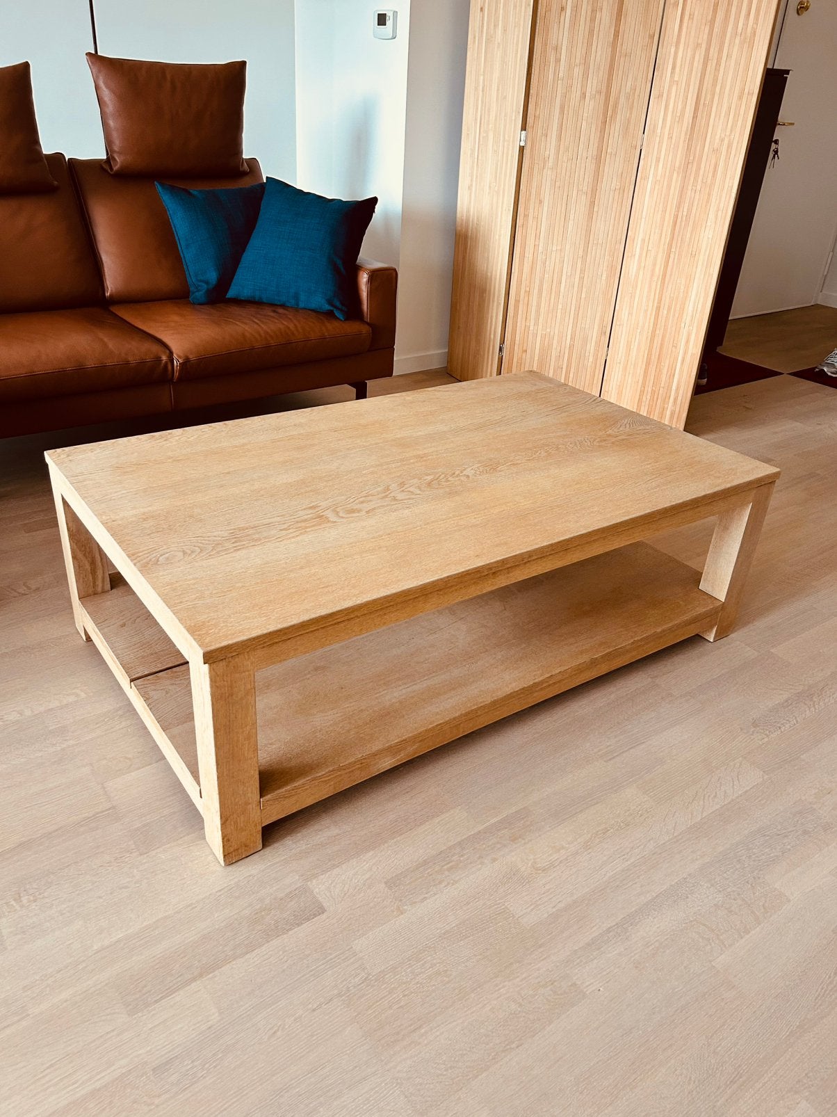 Massief houten naturel salontafel, Huis en Inrichting, Ophalen, Zo goed als nieuw