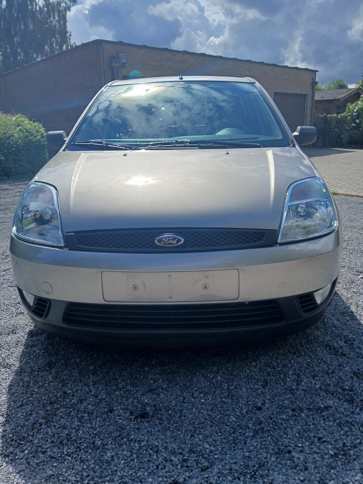 Te koop Ford Fiesta, Auto's, Ford, Voorwielaandrijving, Stof, 4 cilinders, Beige