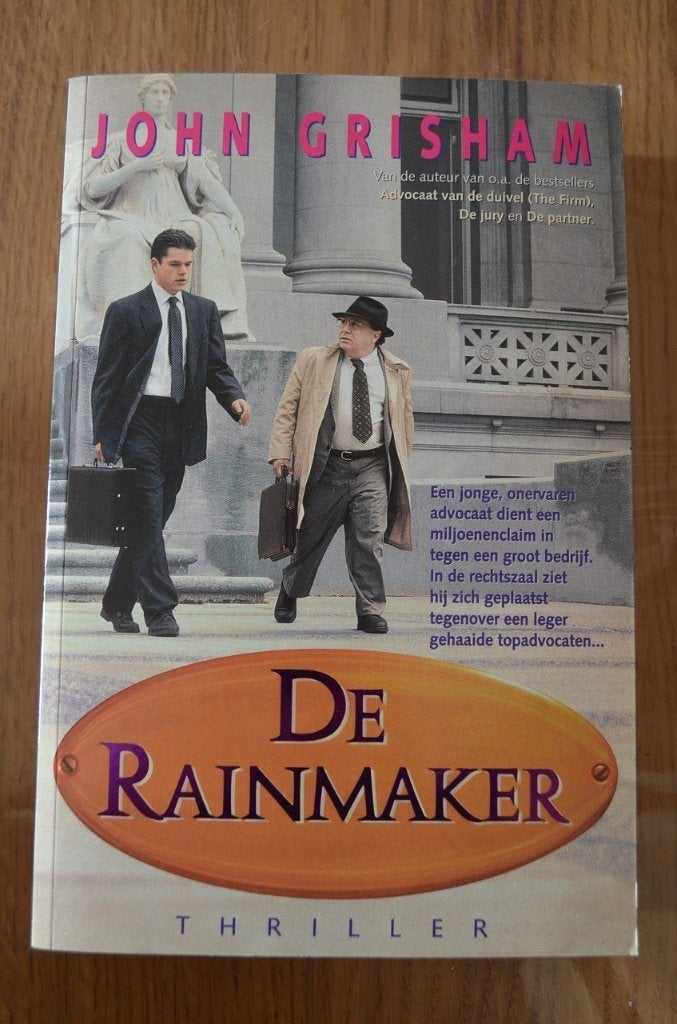 John Grisham - De rainmaker, Ophalen of Verzenden, Zo goed als nieuw, Nederland, John Grisham