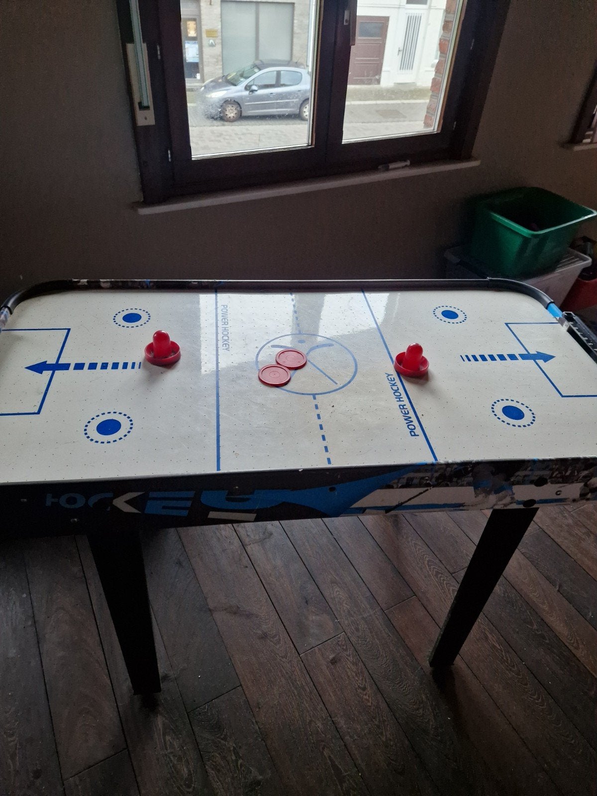 jeu de hockey sur air, Enlèvement