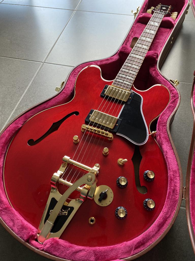 EPIPHONE Limited Edition Back To The Future ES-345, Musique & Instruments, Instruments à corde | Guitares | Électriques, Enlèvement