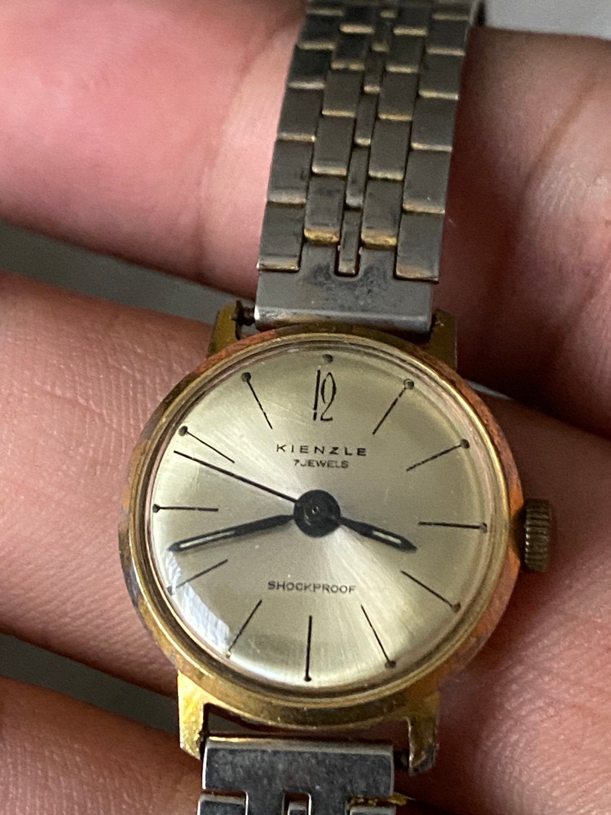 2x dames horloges handopwinders vintage jaren’60’70, Bijoux, Sacs & Beauté, Montre-bracelet, Autres marques, Enlèvement ou Envoi