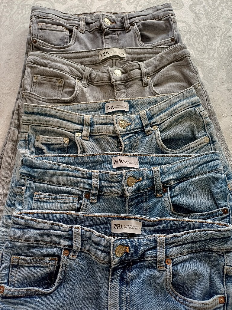 Jeans Zara pakket 5 stuks, Kleding | Dames, Spijkerbroeken en Jeans, Ophalen