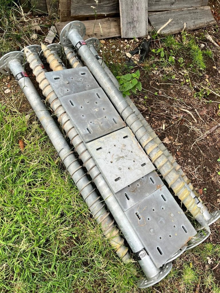 Schroefpaal fundering, Ophalen, Gebruikt