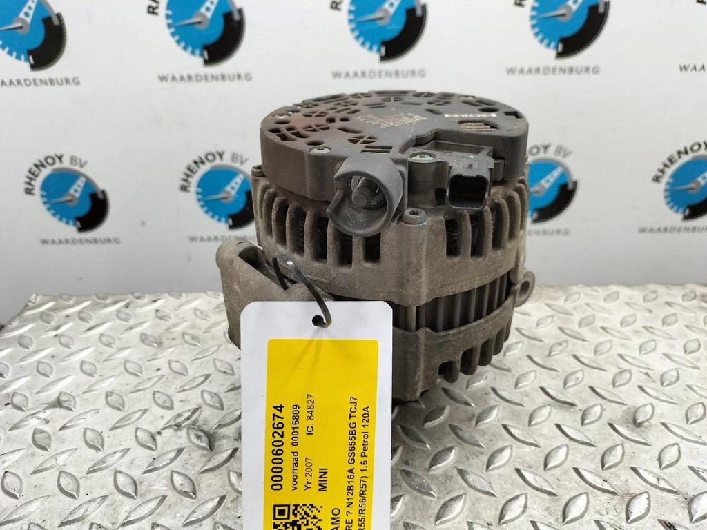 MINI (BMW) MINI R56 1.6 Cooper Chili  DYNAMO 2007, Ophalen of Verzenden, Gebruikt, Stiba lid