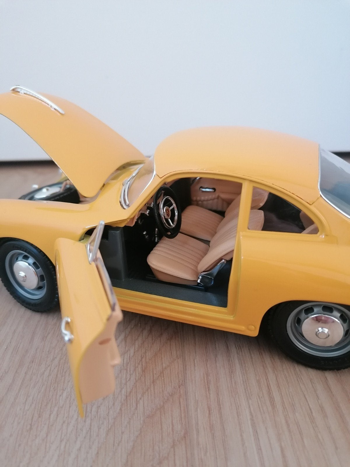 Burago Porsche 356B Coupé, Enlèvement ou Envoi, Neuf, Voiture, Burago