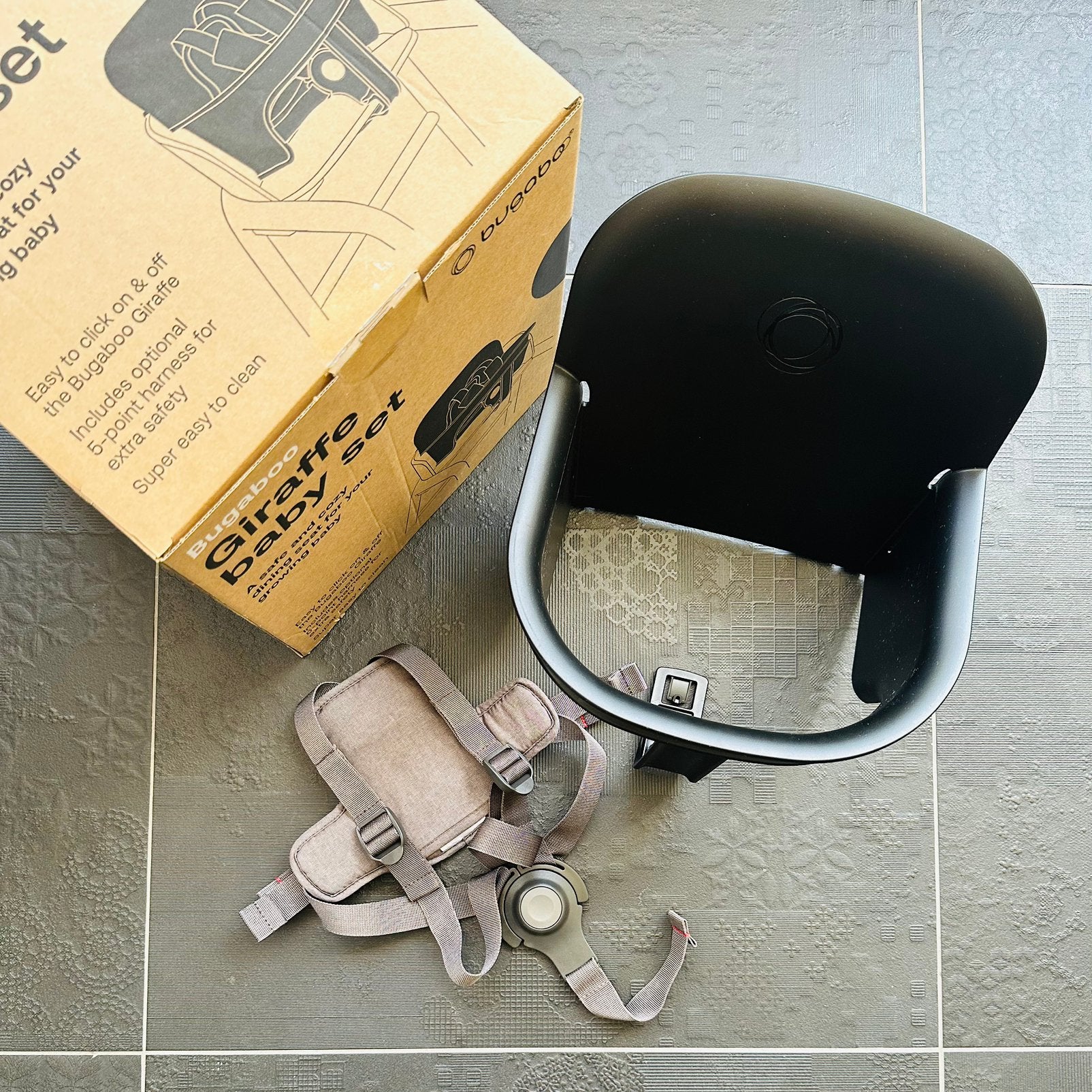 Babyset, kussenset en eetblad • Bugaboo Giraffe, Ophalen, Gebruikt, Meegroeistoel, Aanschuifbaar